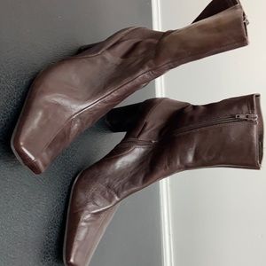 Liz Claiborne Brown Leather Ankle Boots